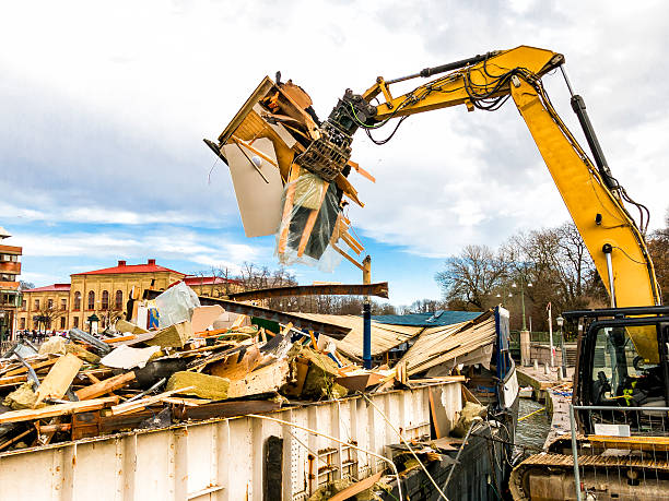 Best Yard Waste Removal  in Lavonia, GA